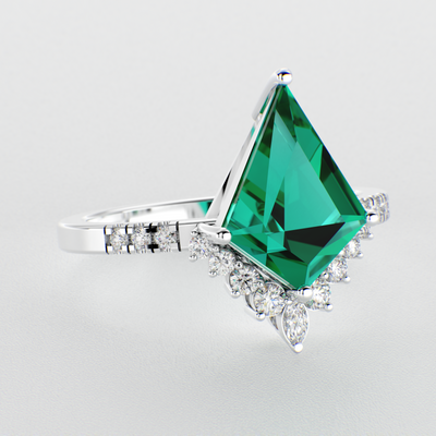 Green Lab Grown Emerald Kite shape | Engagement ring | Unique Ring | Kite ring | Valentine Gift for Her