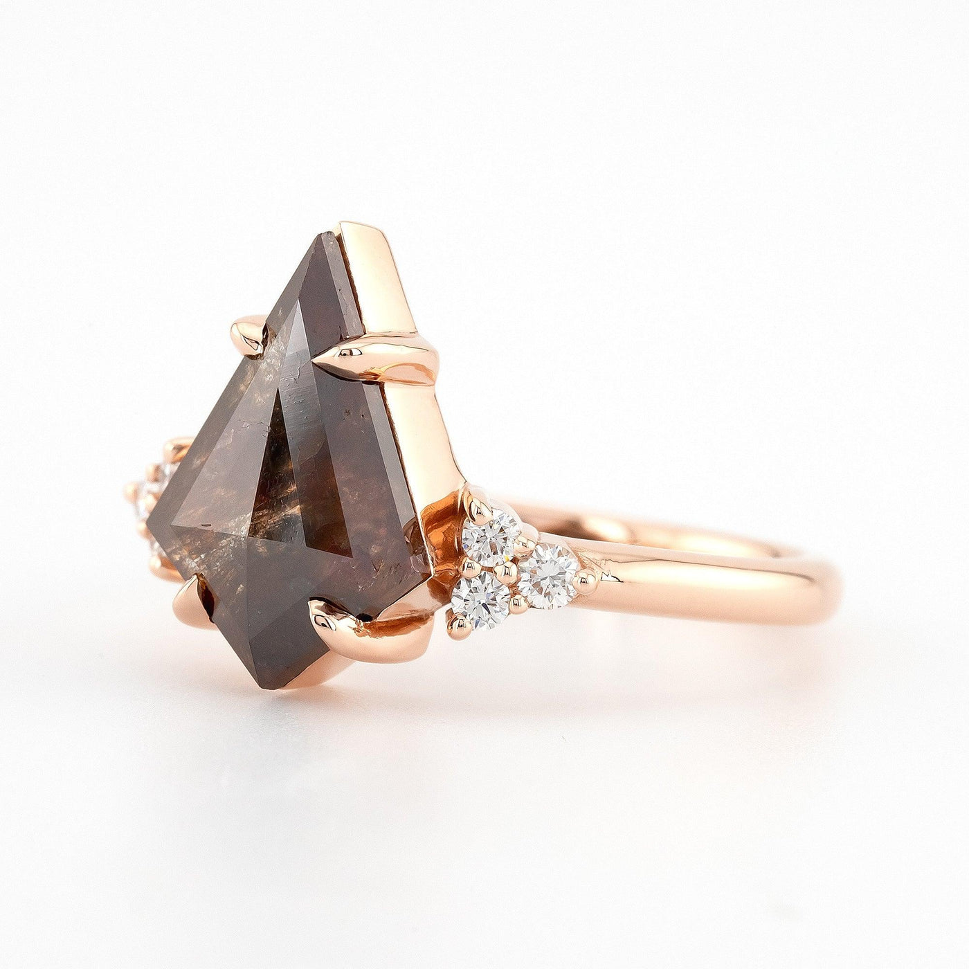 Salt and pepper Kite diamond ring - R-11398 - Rubysta