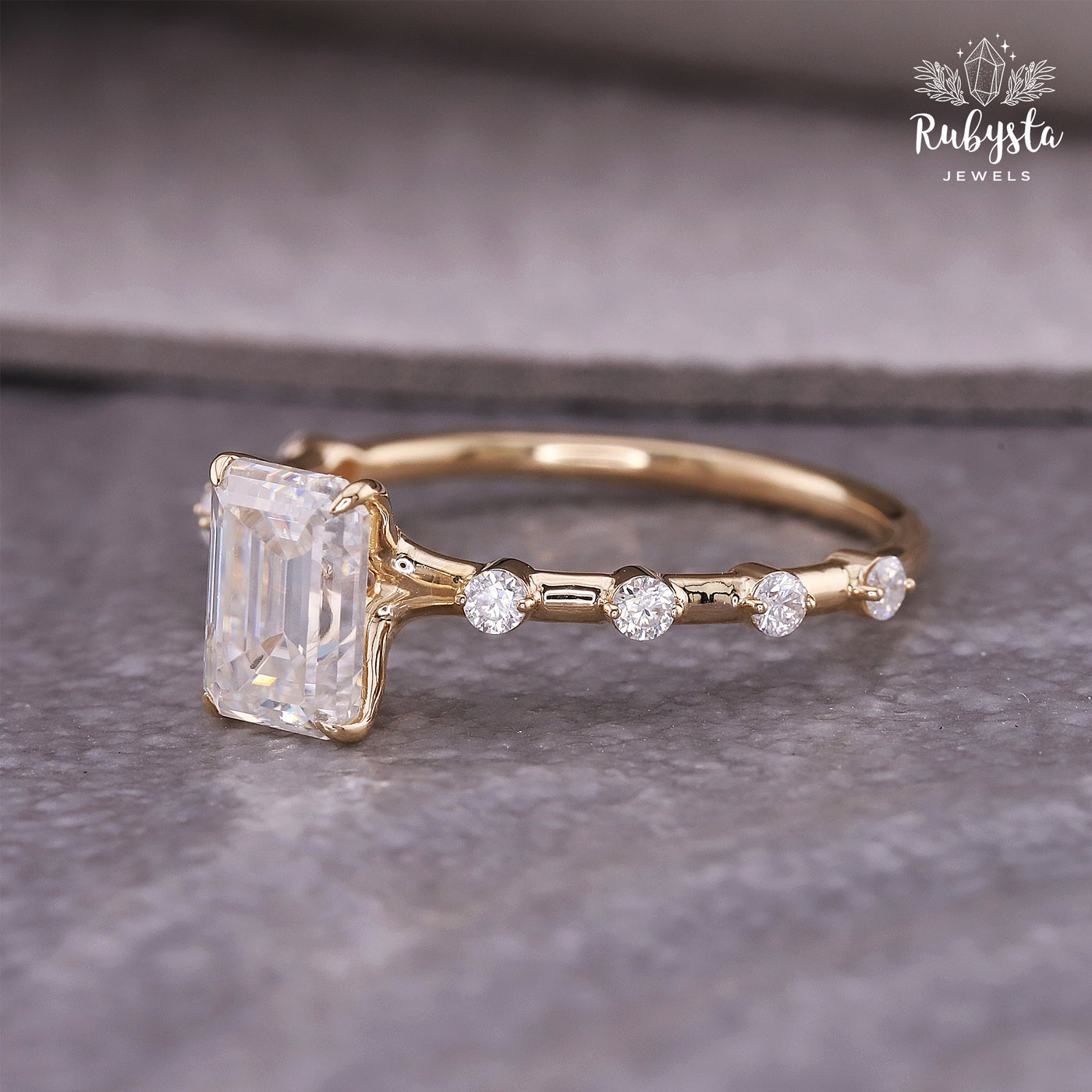 1.00ct Emerald Cut Moissanite Engagement Ring | Claw Prong Setting with Round Moissanite Accents