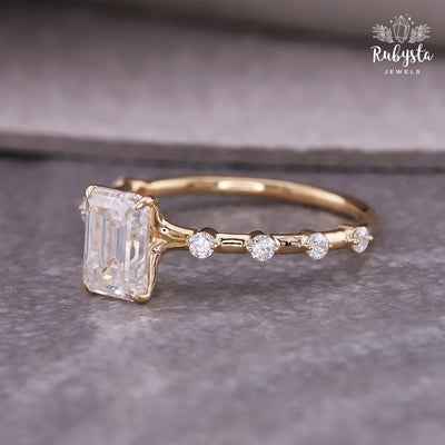 1.00ct Emerald Cut Moissanite Engagement Ring | Claw Prong Setting with Round Moissanite Accents