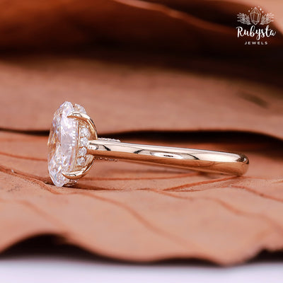 2ct Oval Lab Grown Diamond Ring | IGI Certified E/VVS2 | Claw Prong Solitaire | Ethical Gold Engagement Ring