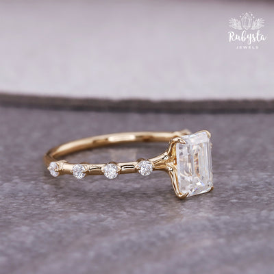 1.00ct Emerald Cut Moissanite Engagement Ring | Claw Prong Setting with Round Moissanite Accents