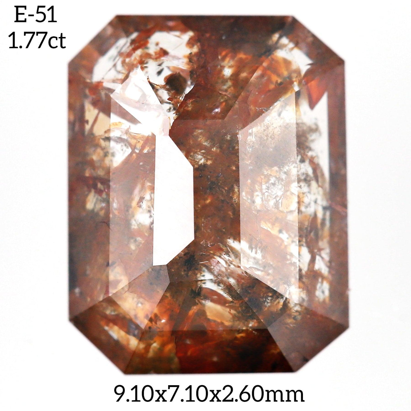 E51 - Salt and pepper emerald diamond