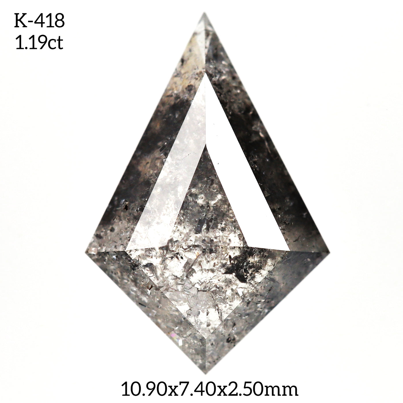 K418 - Salt and pepper kite diamond