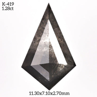 K419 - Salt and pepper kite diamond