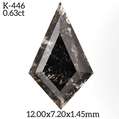 K446 - Salt and pepper kite diamond