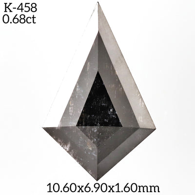 K458 - Salt and pepper kite diamond