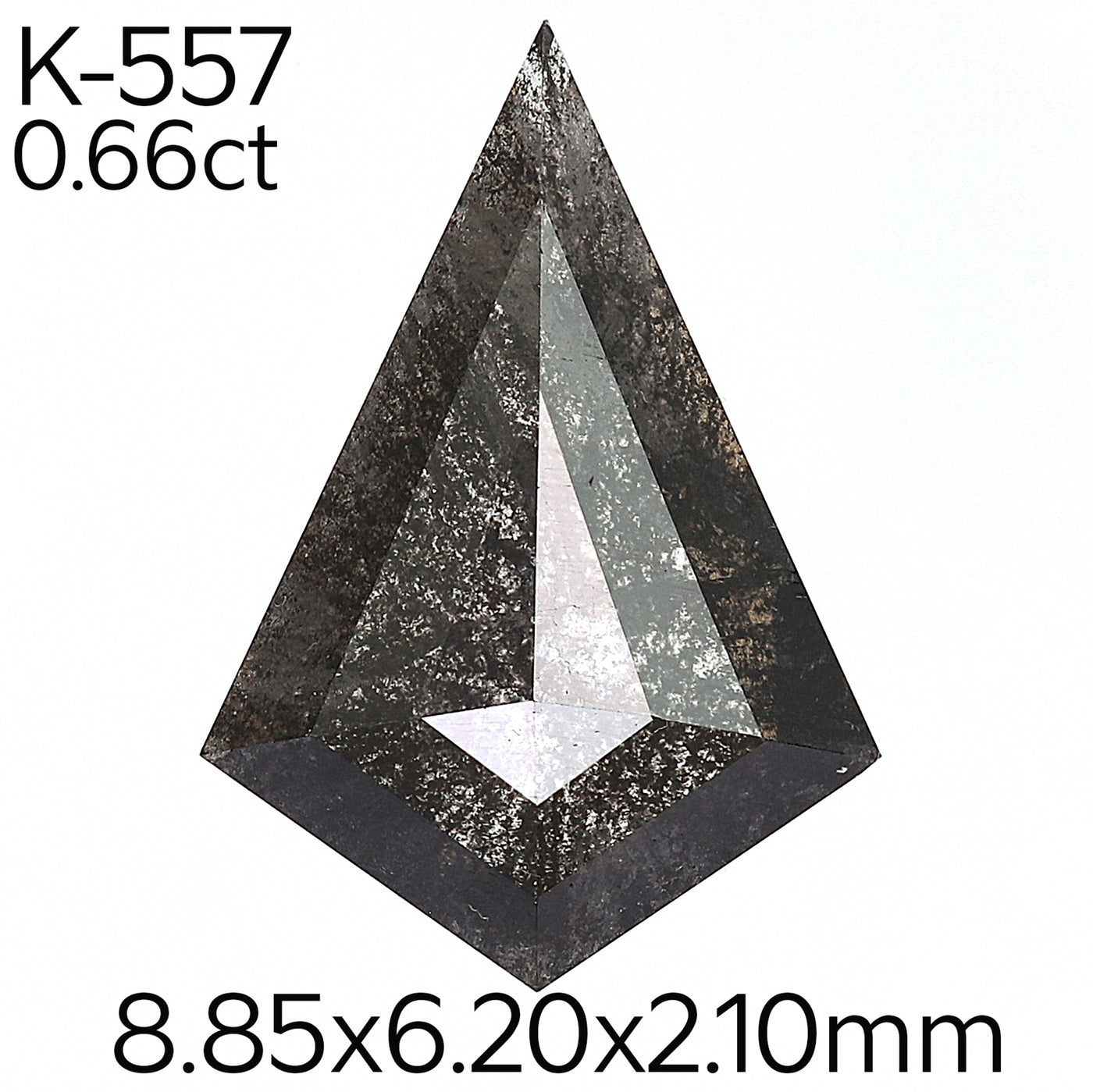K557 - Salt and pepper kite diamond
