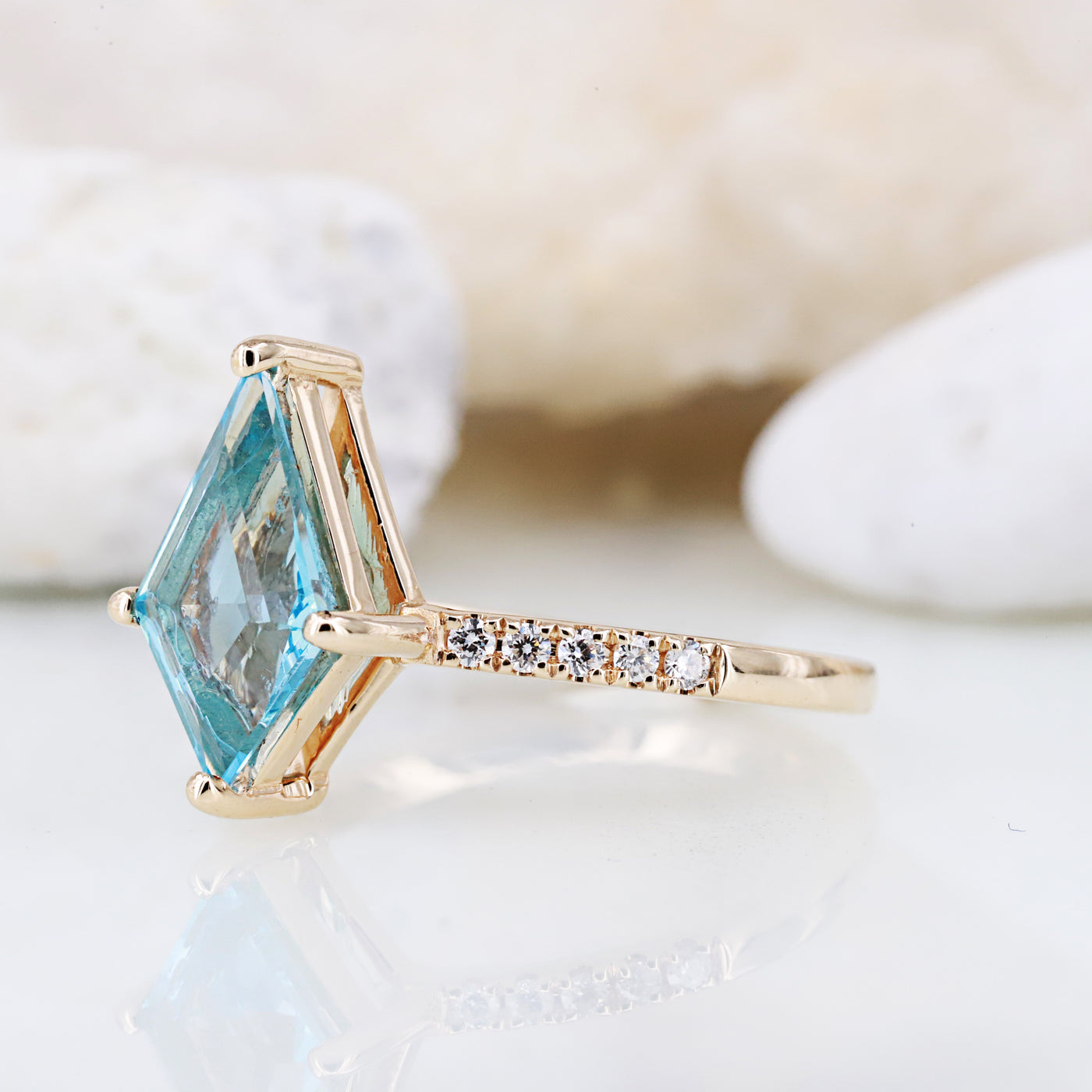 Blue Kite Topaz Ring | Engagement Ring | Kite minimal Ring