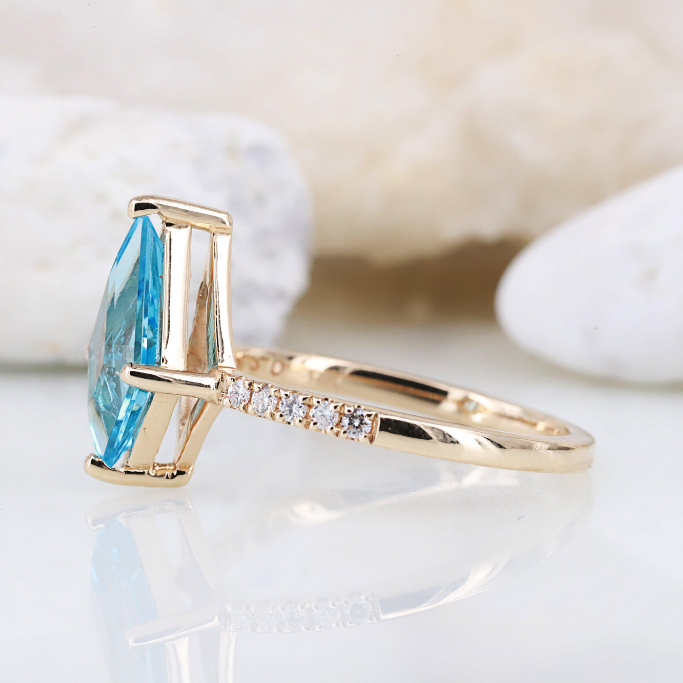 Blue Kite Topaz Ring | Engagement Ring | Kite minimal Ring