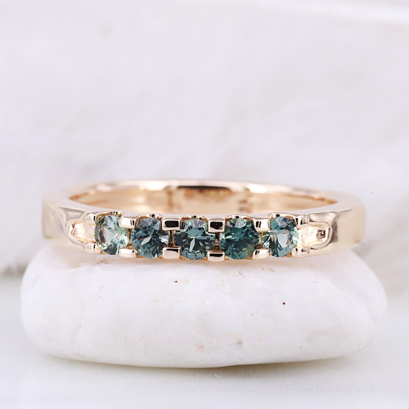 Teal sapphire ring Sapphire wedding band Engagement ring Shared prongs ring