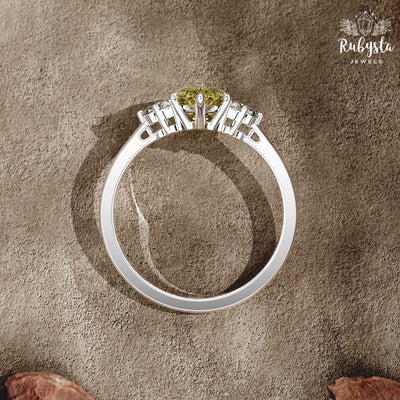 Golden Radiance – 2.00 CT Yellow Marquise Lab-Grown Diamond Ring in Custom Solid Gold