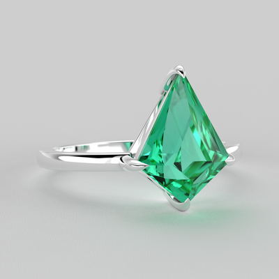 Bold Beauty: Green Emerald Kite Ring for Timeless Romance