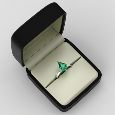 Bold Beauty: Green Emerald Kite Ring for Timeless Romance