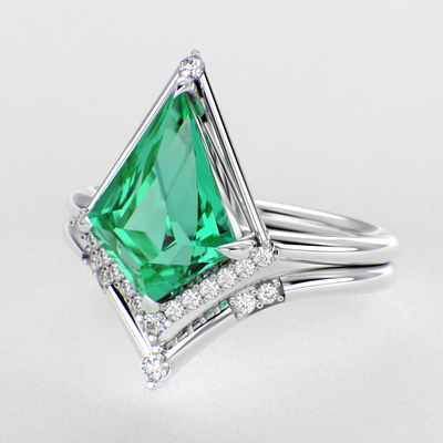 Eternal Elegance: Green Emerald Kite Shape Ring