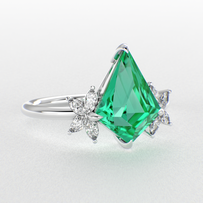 Green Emerald Kite Shape Ring: A Marquise-Enchanted Masterpiece