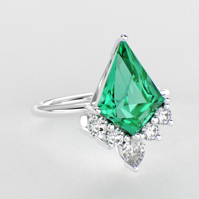 Green Diamond Kite-Shaped Emerald Ring | Perfect Engagement or Valentine’s Gift for Her