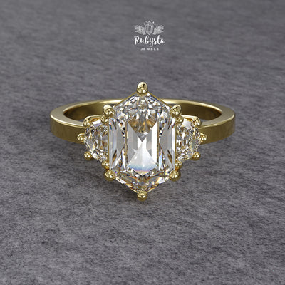 Hexagon Three-Stone Lab Diamond Engagement Ring in Yellow Gold