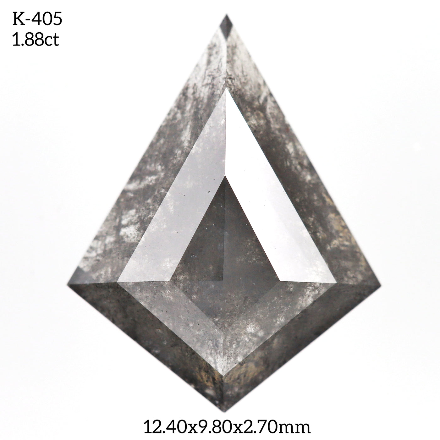 K405 - Salt and pepper kite diamond
