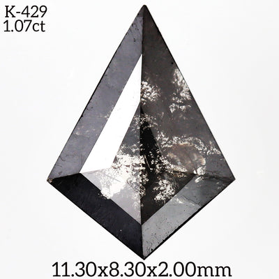 K429 - Salt and pepper kite diamond