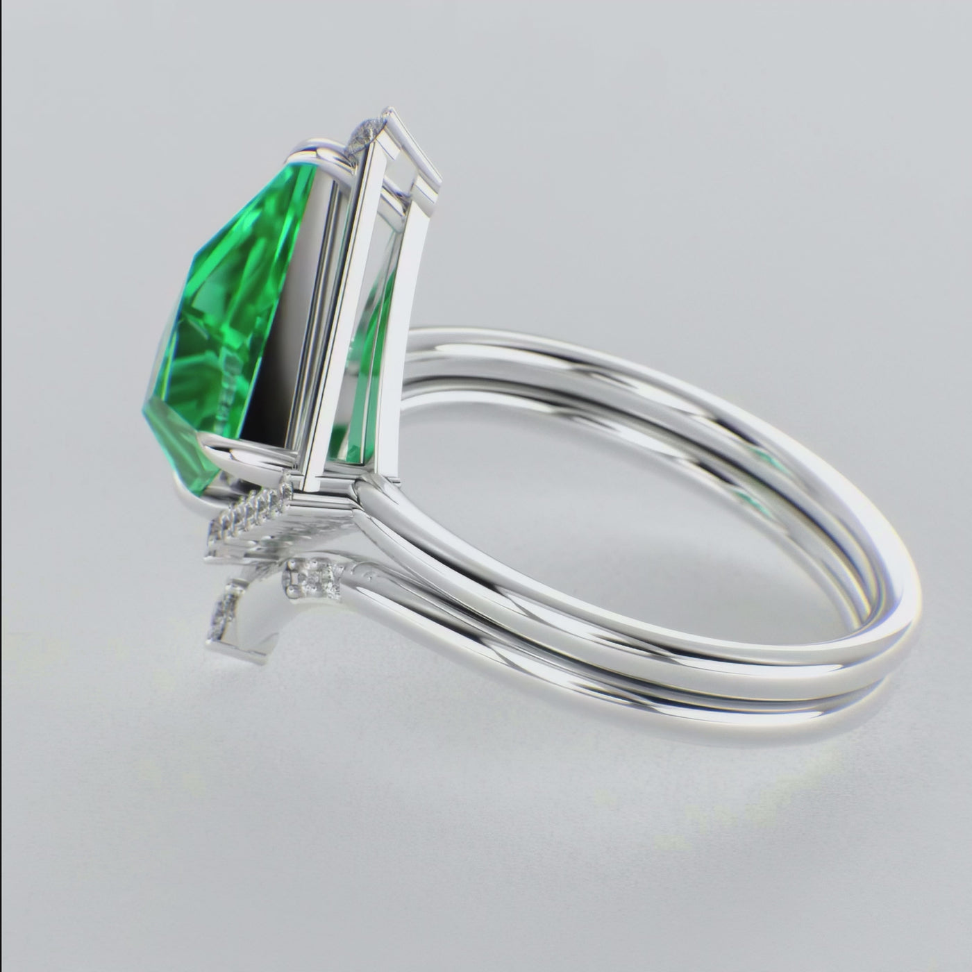 Eternal Elegance: Green Emerald Kite Shape Ring