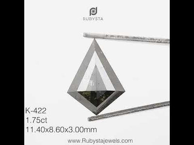 K422 - Salt and pepper kite diamond