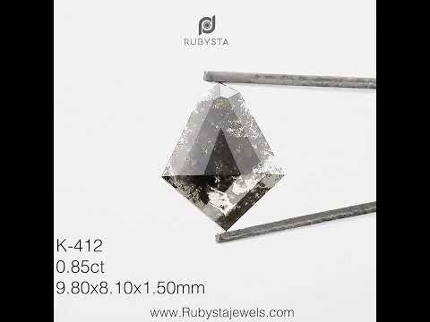 K412 - Salt and pepper kite diamond