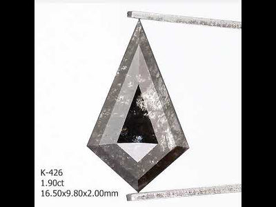 K426 - Salt and pepper kite diamond