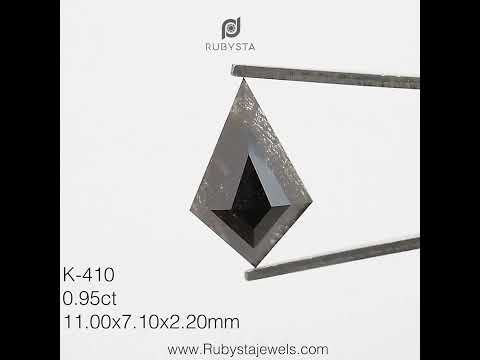 K410 - Salt and pepper kite diamond