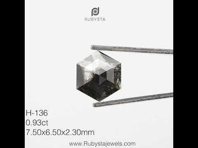 H136 - Salt and pepper hexagon diamond