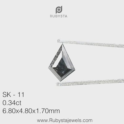 SK11 - Salt and pepper kite diamond