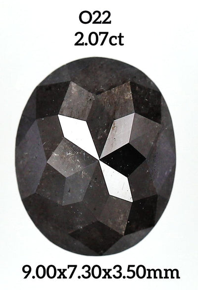O22 - Salt and pepper oval diamond - Rubysta