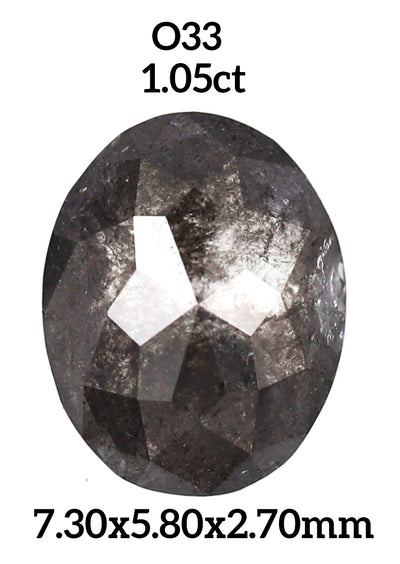 O33 - Salt and pepper oval diamond