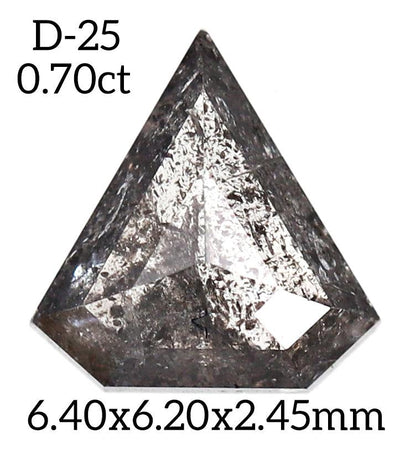 D25 - Salt and pepper geometric diamond - Rubysta
