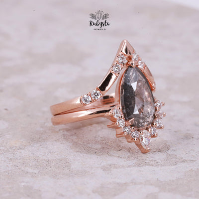 Pear Diamond Ring | Salt and pepper Ring | Pear Salt and pepper Ring | Salt and pepper Diamond - Rubysta