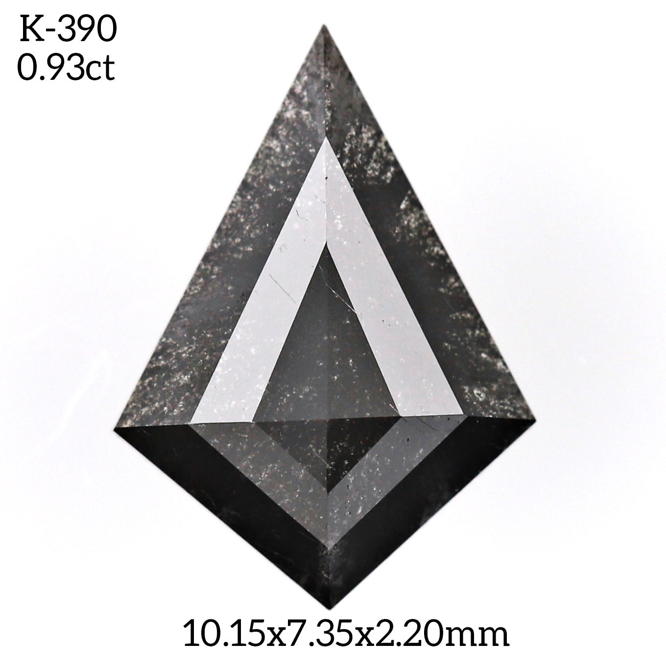 K390 - Salt and pepper kite diamond