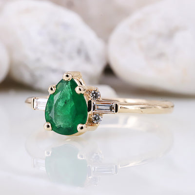 Stunning Natural Pear Shaped Emerald & Diamond Engagement Ring