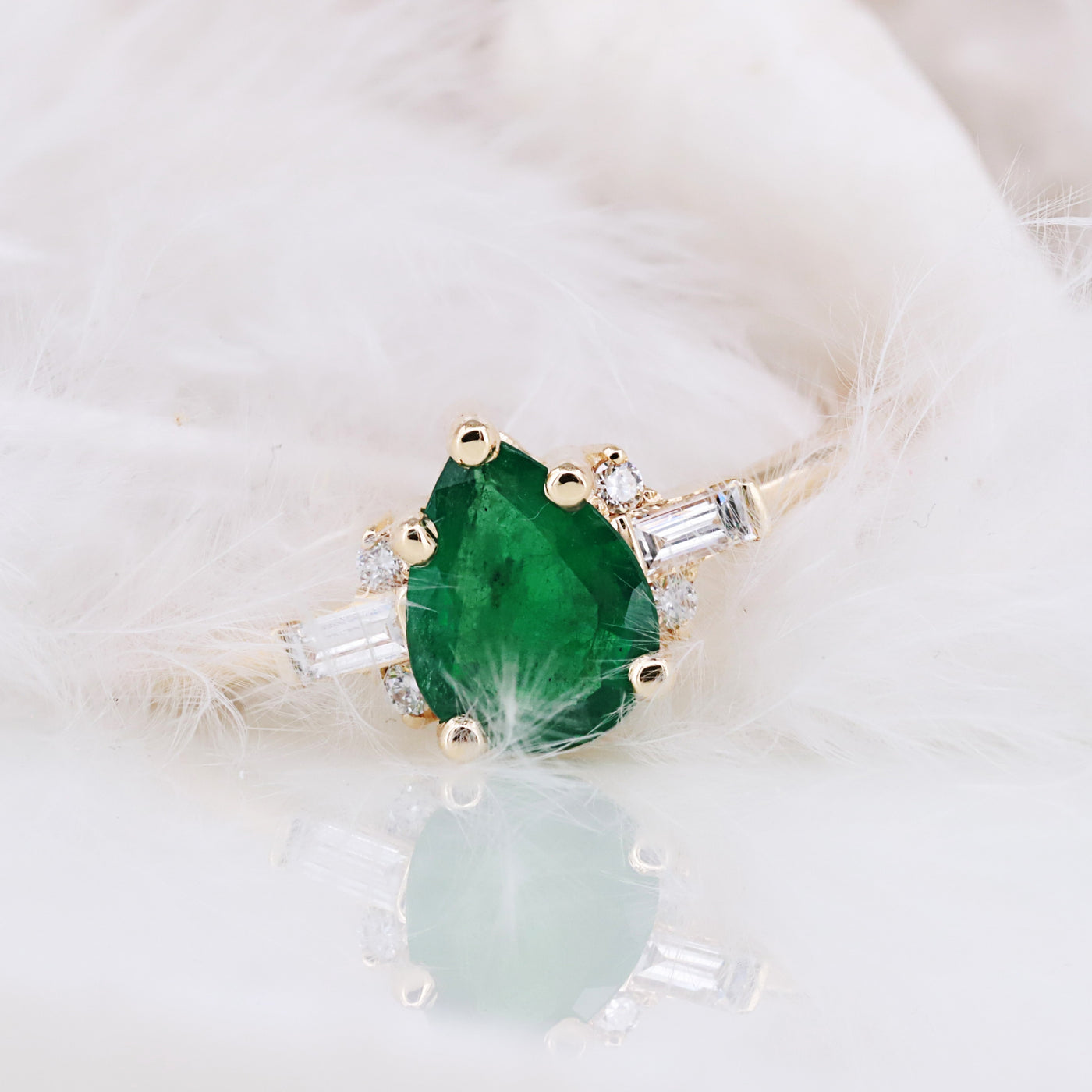 Stunning Natural Pear Shaped Emerald & Diamond Engagement Ring
