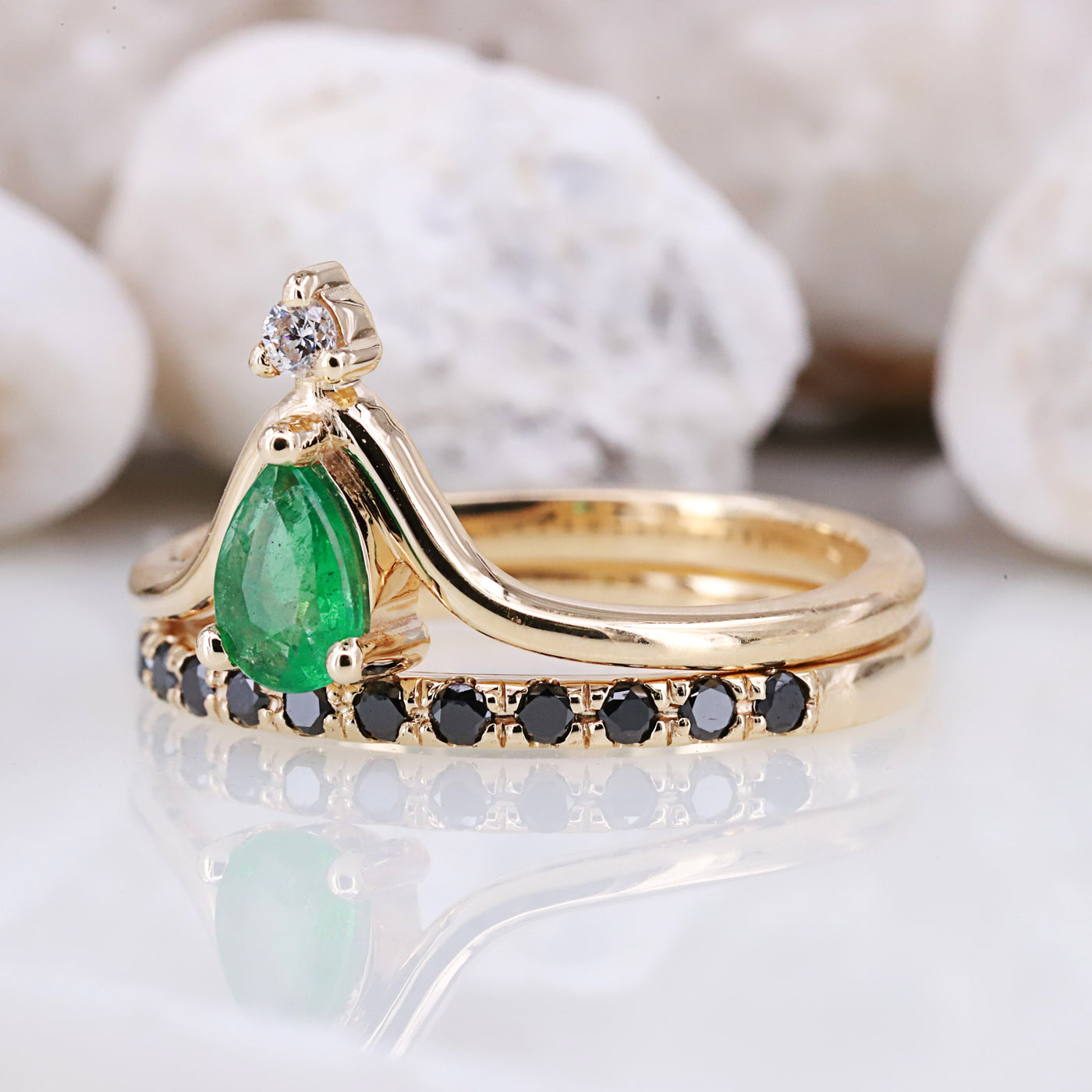 Exquisite Natural Pear Shaped Emerald and Black Diamond Ring - A Radiant and Elegant Design for Every Occasion Engagement Ring Ring for her