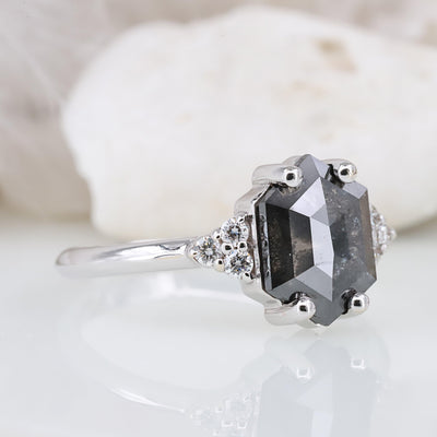 Elegant and Eye-Catching Hexagonal Diamond Ring Multiple rings for multiple fingers - Rubysta