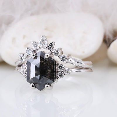 Luxurious Salt and Pepper Hexagon Diamond Ring for a High-Quality Handcrafted - Rubysta