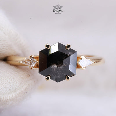 salt and pepper Hexagon diamond ring - Rubysta