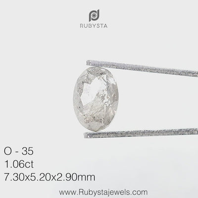 O35 - Salt and pepper oval diamond