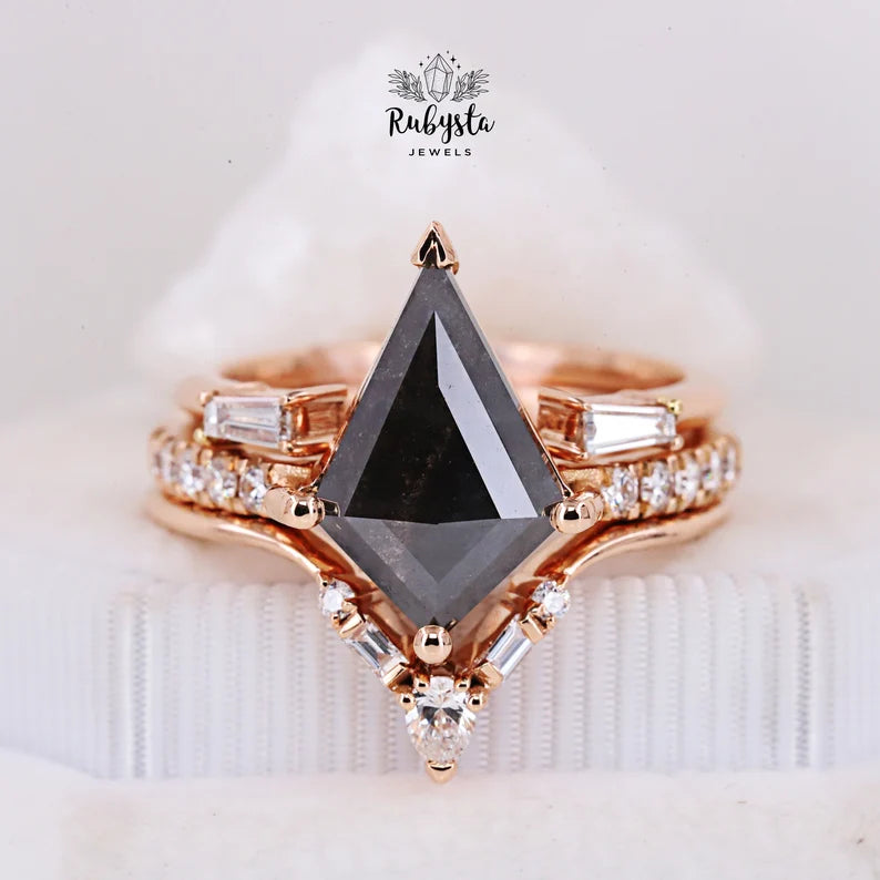 Salt and Pepper Diamond Ring | Engagement Ring | Kite Diamond Ring | R2058AB