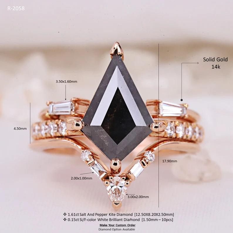 Black Diamond Flora Engagement Ring – ARTEMER