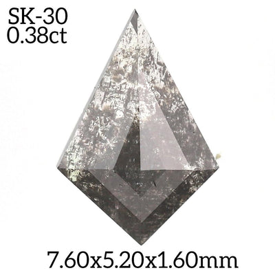 SK30 - Salt and pepper kite diamond - Rubysta
