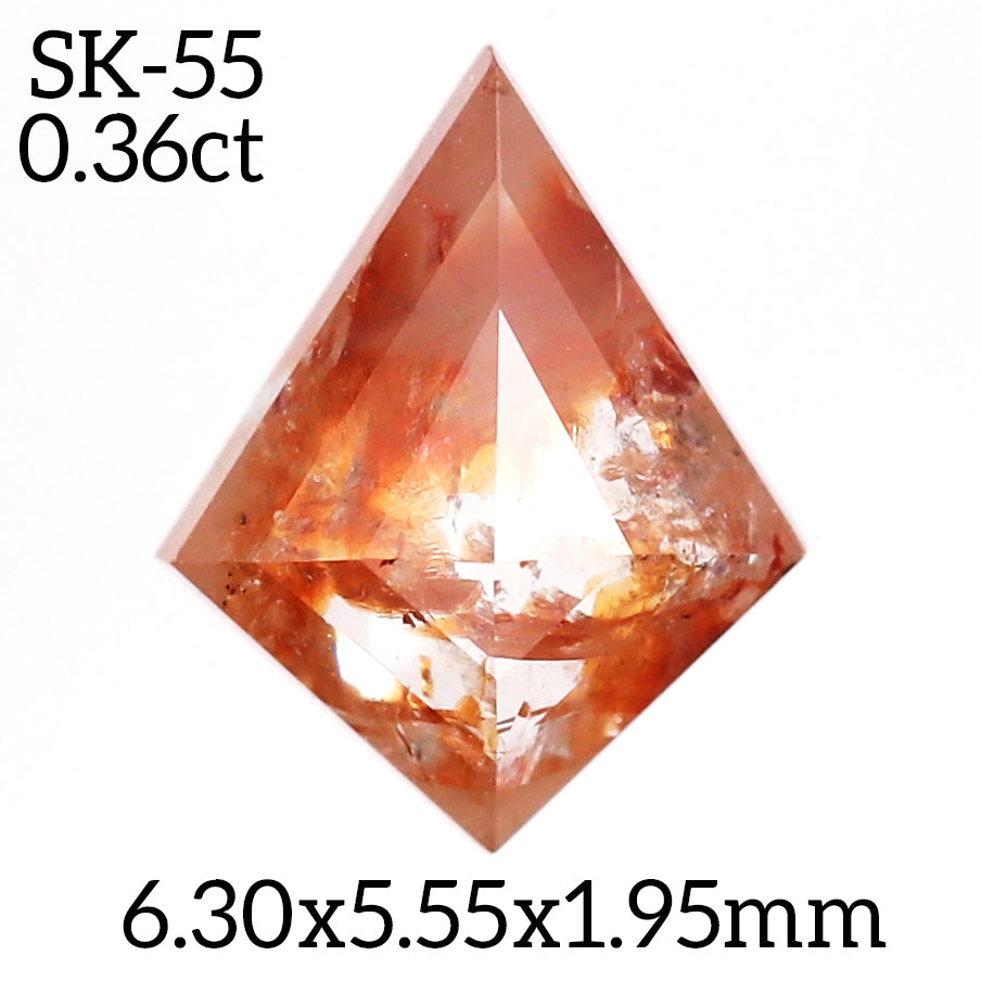 SK55 - Salt and pepper kite diamond
